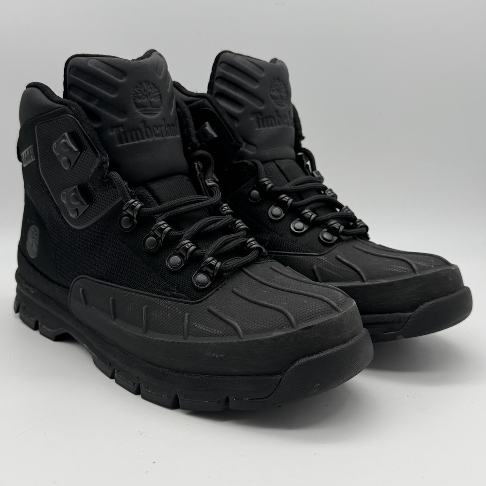 Timberland A427M Mens 7.5 Black Mid Hiking Boots Defender Lug Sole